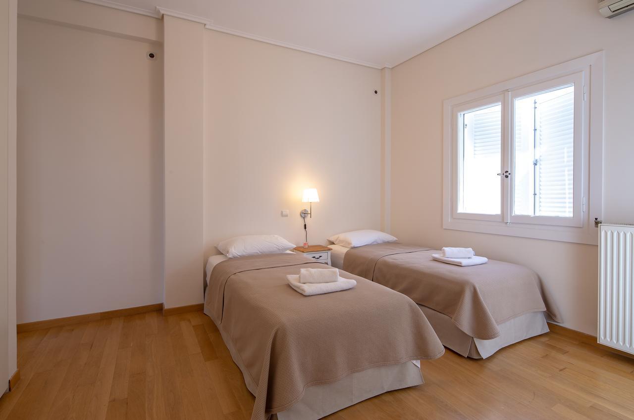 Rhea - Glyfada Sea View Apartment เอเธนส์ ภายนอก รูปภาพ